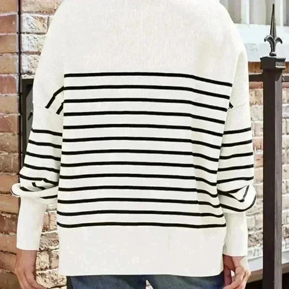White Casual Women's Crew Neck Long Sleeve Striped Design Pullover Sweater - Picture 2 of 3